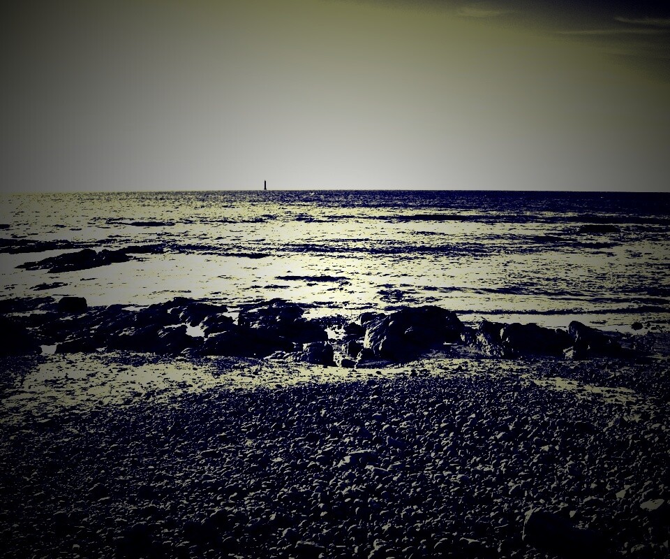 Чёрно-белое фото побережья обои