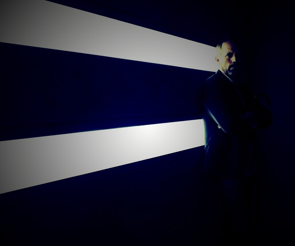 Хаус в лаборатории обои