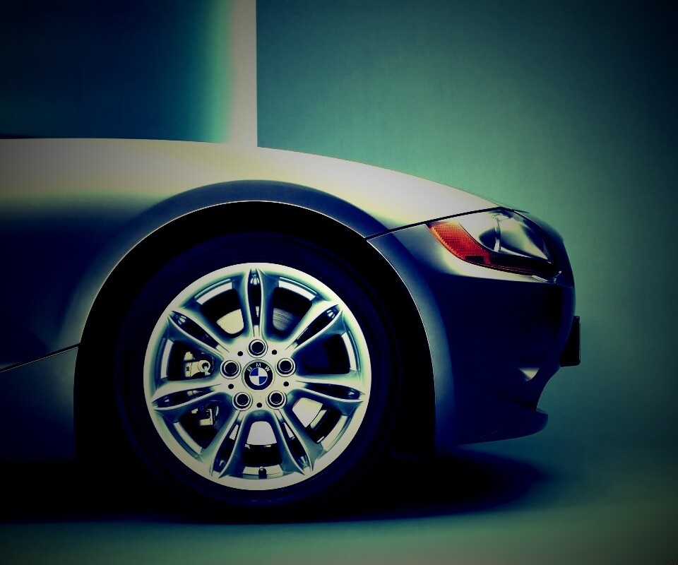 Переднее колесо автомобиля БМВ обои