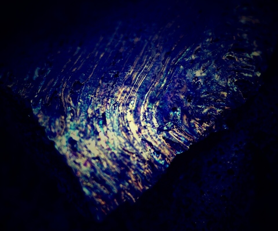 Металл с радужным отливом обои