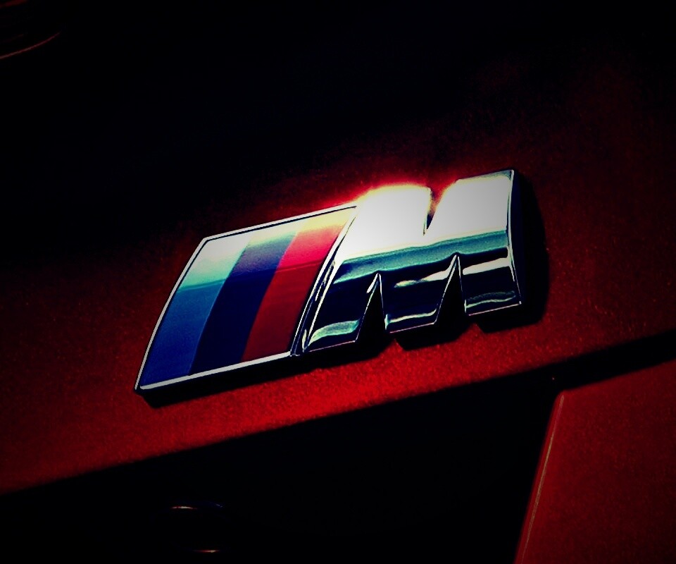 Логотип BMW M1 Series обои