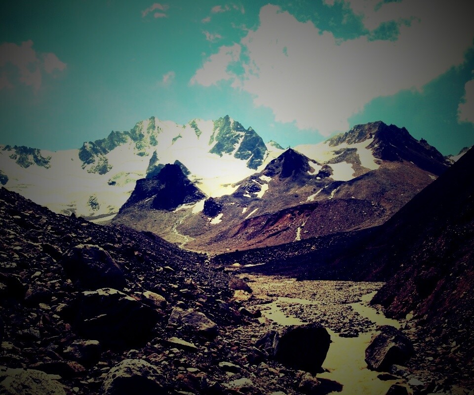 Горный пейзаж обои