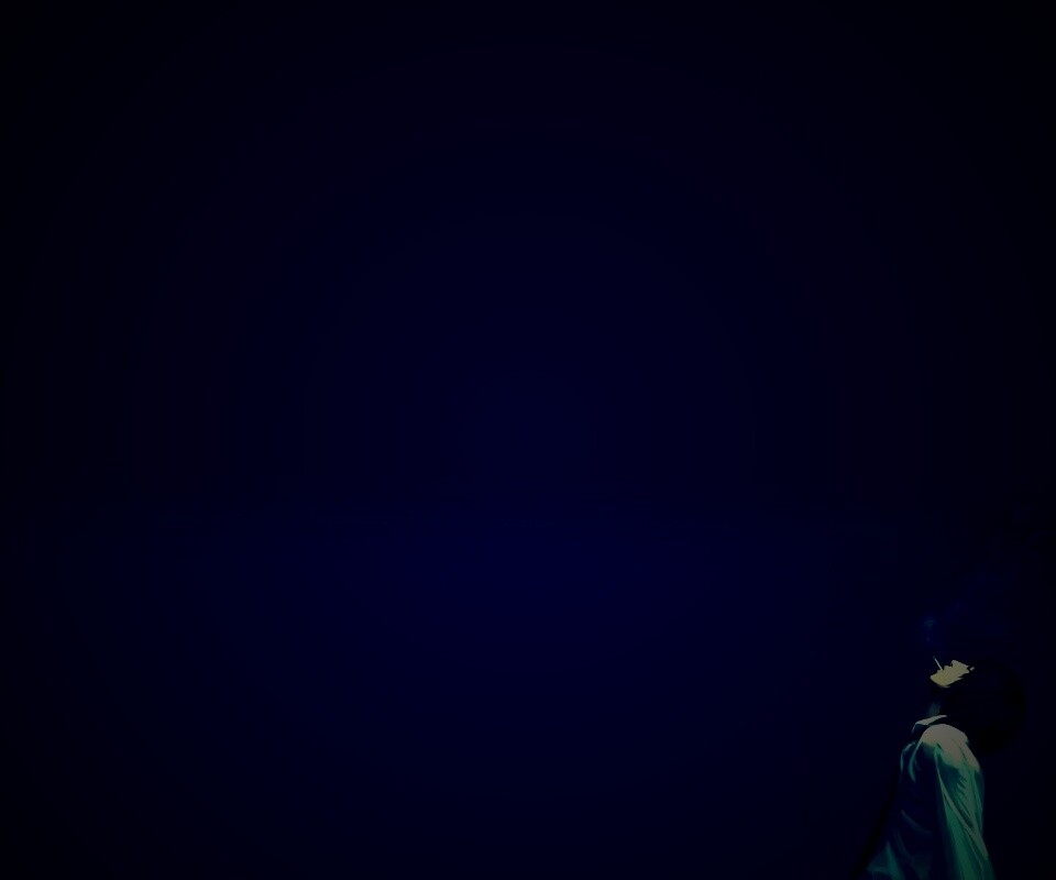 Курящий в углу обои