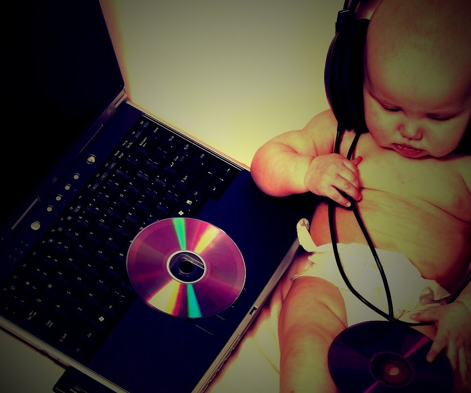 Маленький диск жокей обои