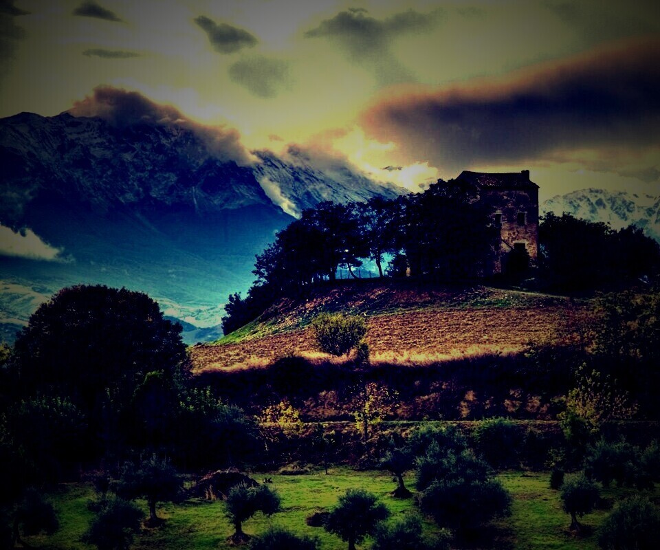 Горный пейзаж обои