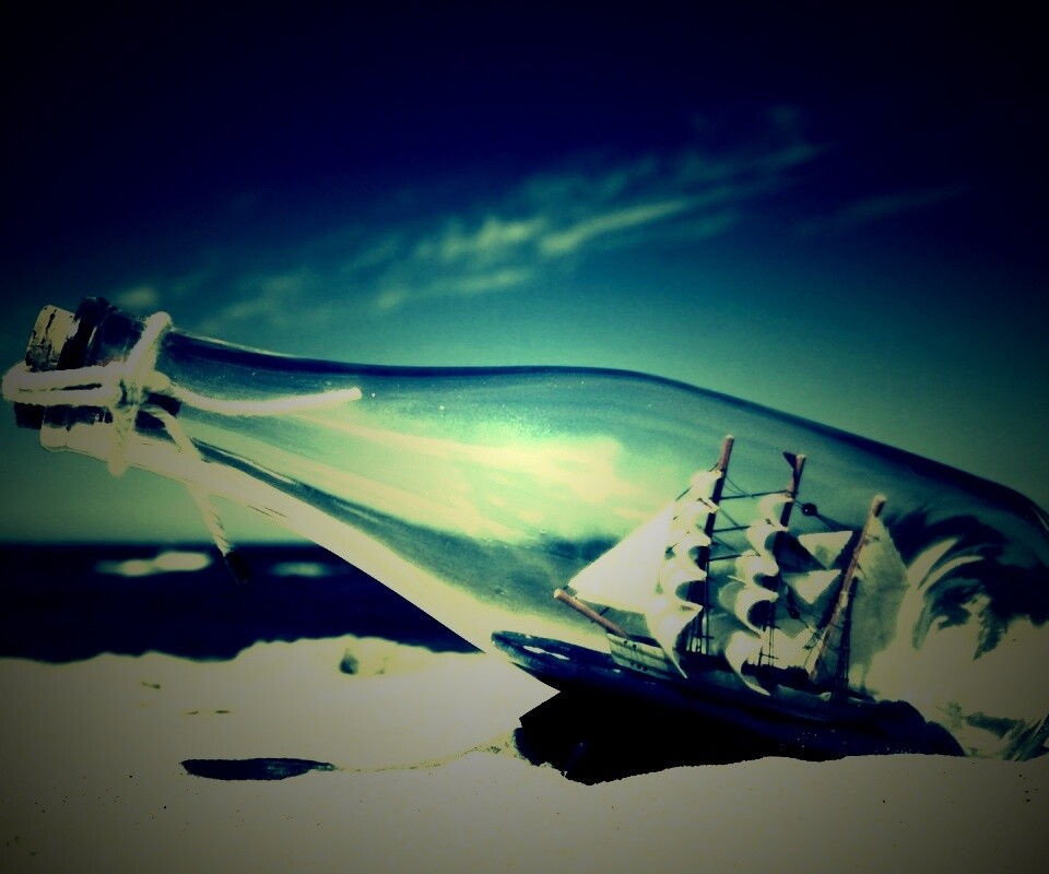 Парусник в бутылке обои