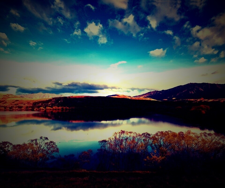 Живописное озеро обои