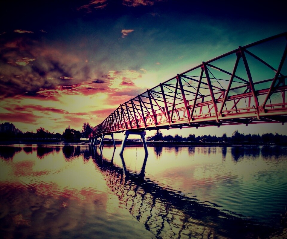 Мост через реку обои