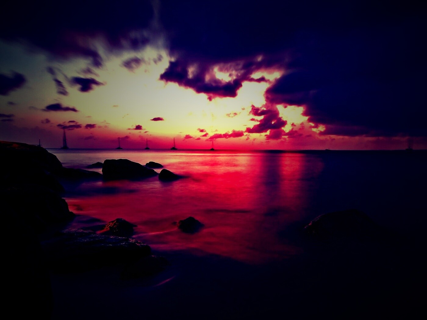 Кровавое море обои