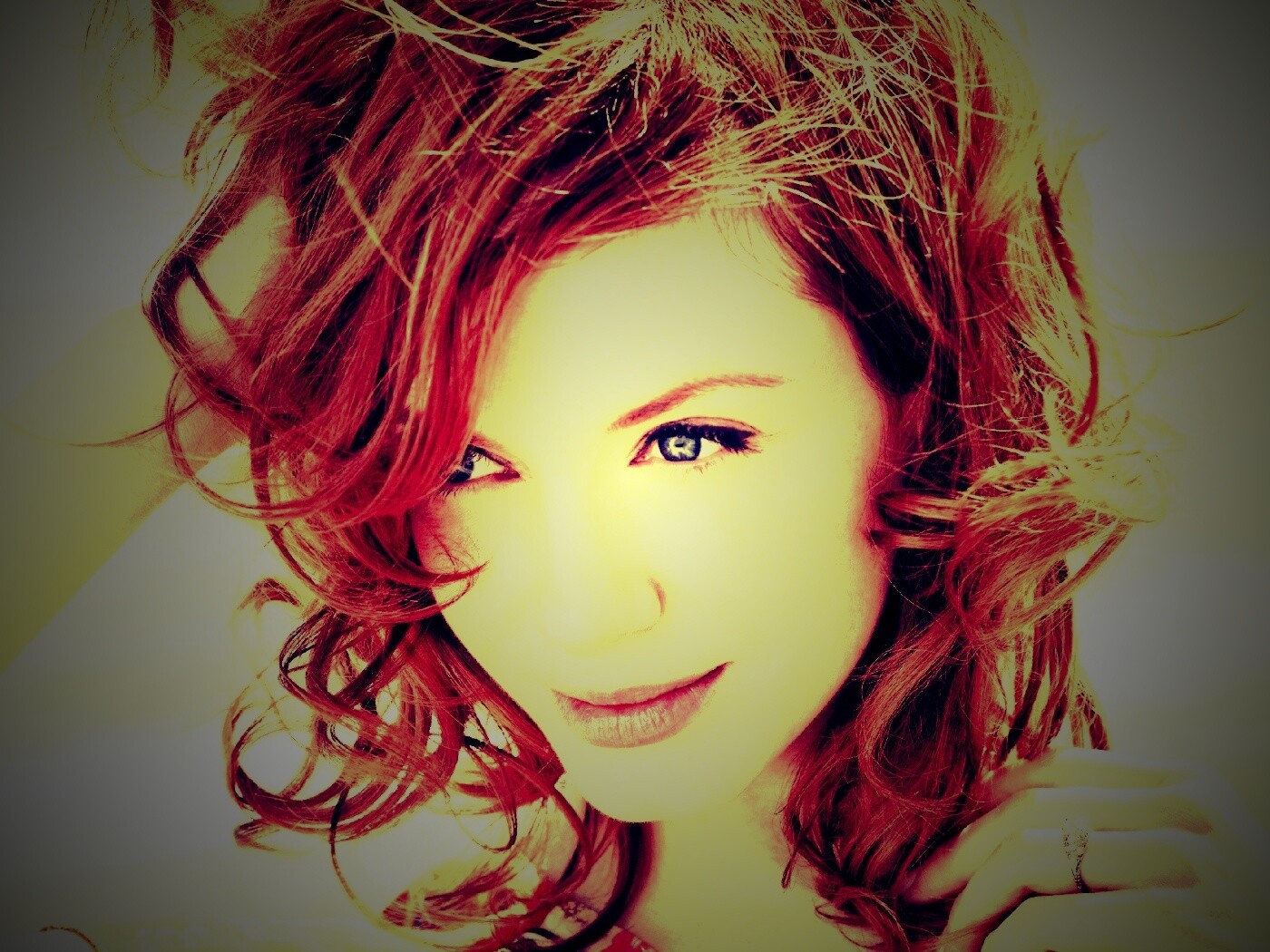 Рыжая красавица обои