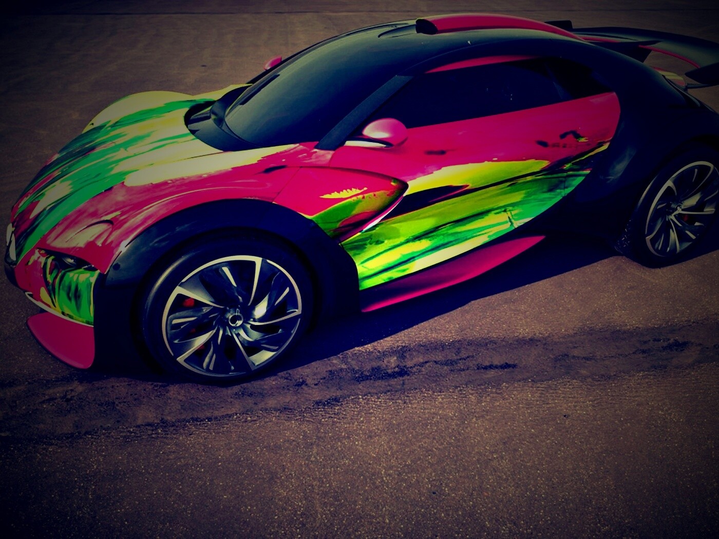 Раскрашенный спорткар ситроен обои