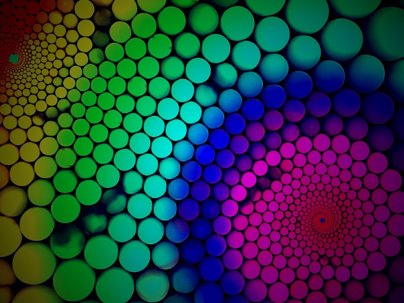 Радужные спирали из шариков обои