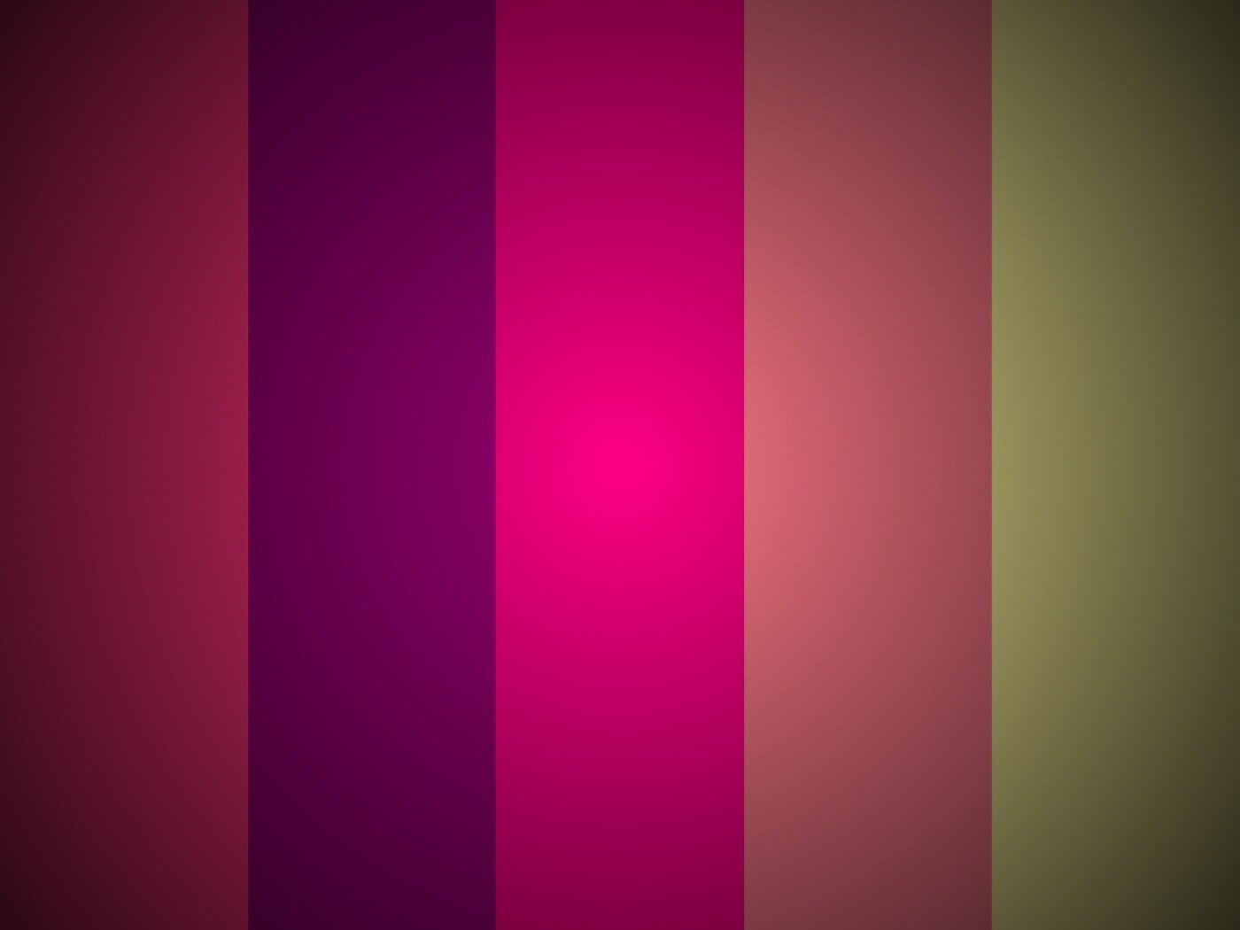 Розовые полосы обои