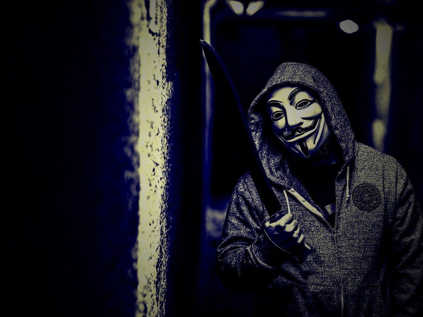 Человек в маске анонимуса обои
