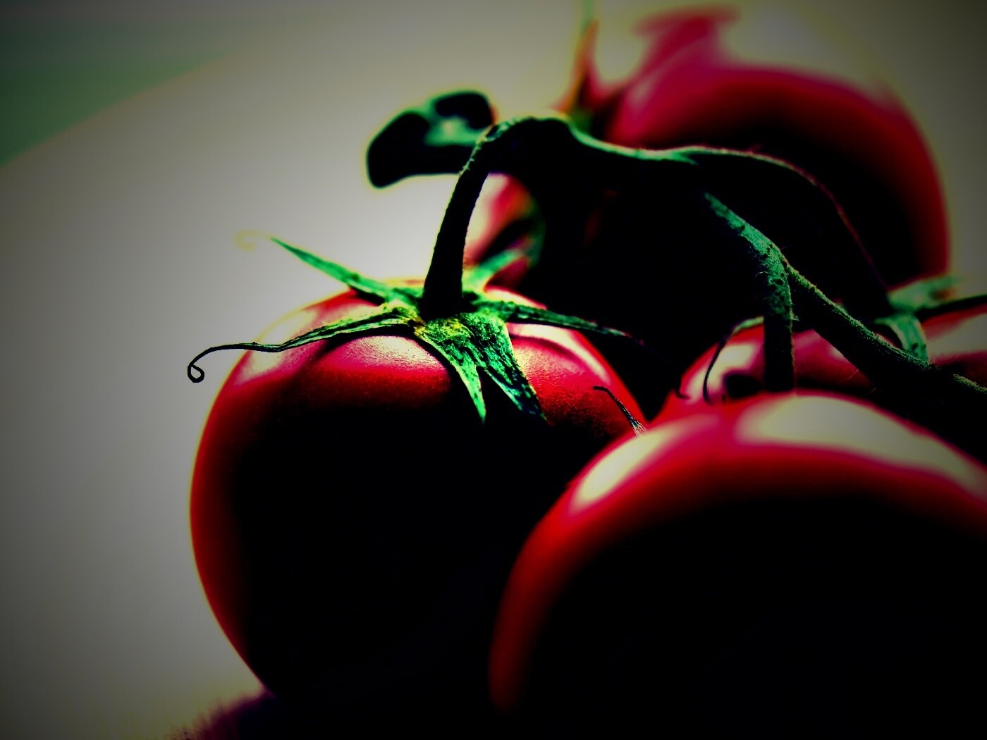 Аппетитные помидоры обои