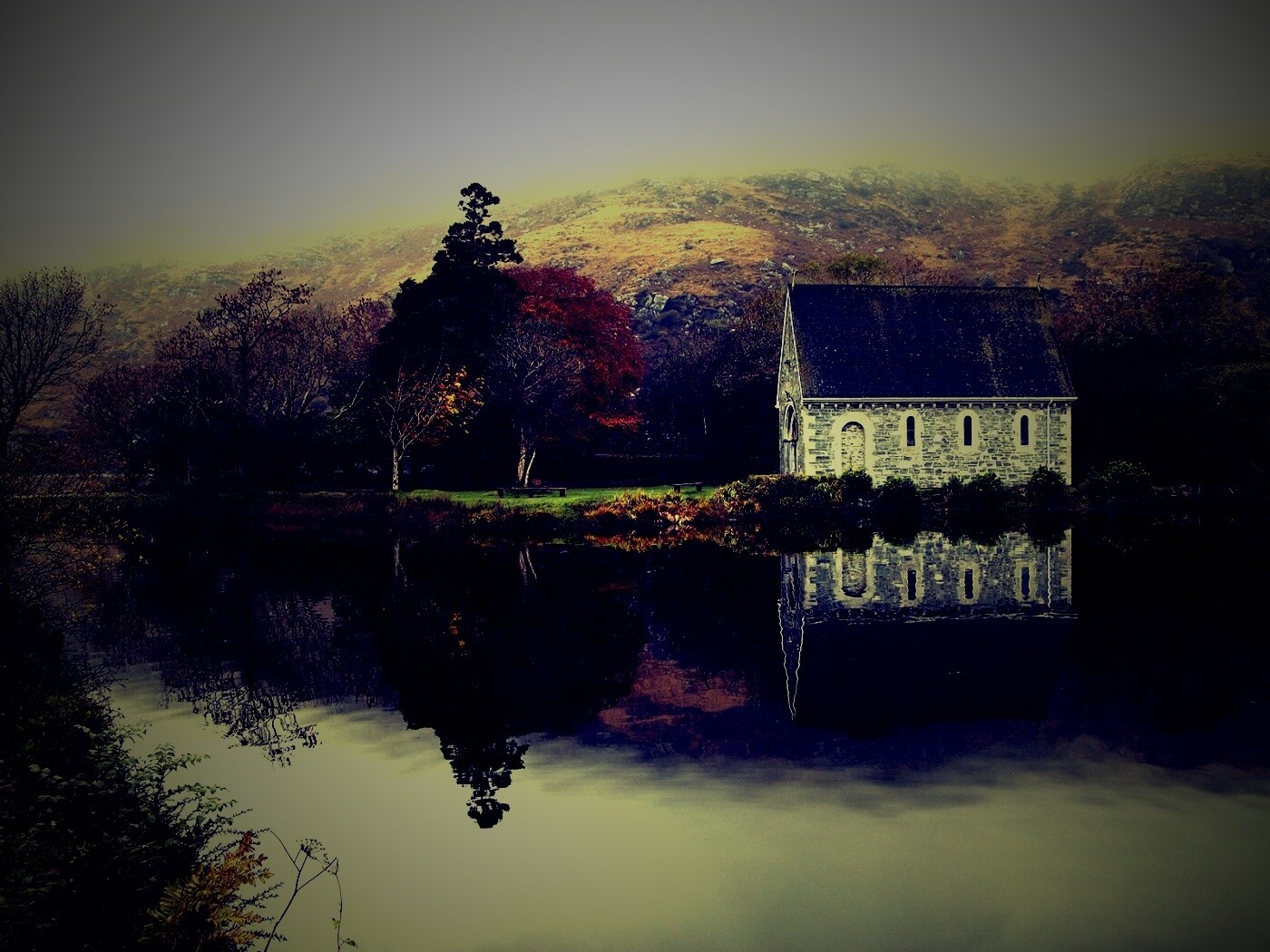 Живописный дом обои