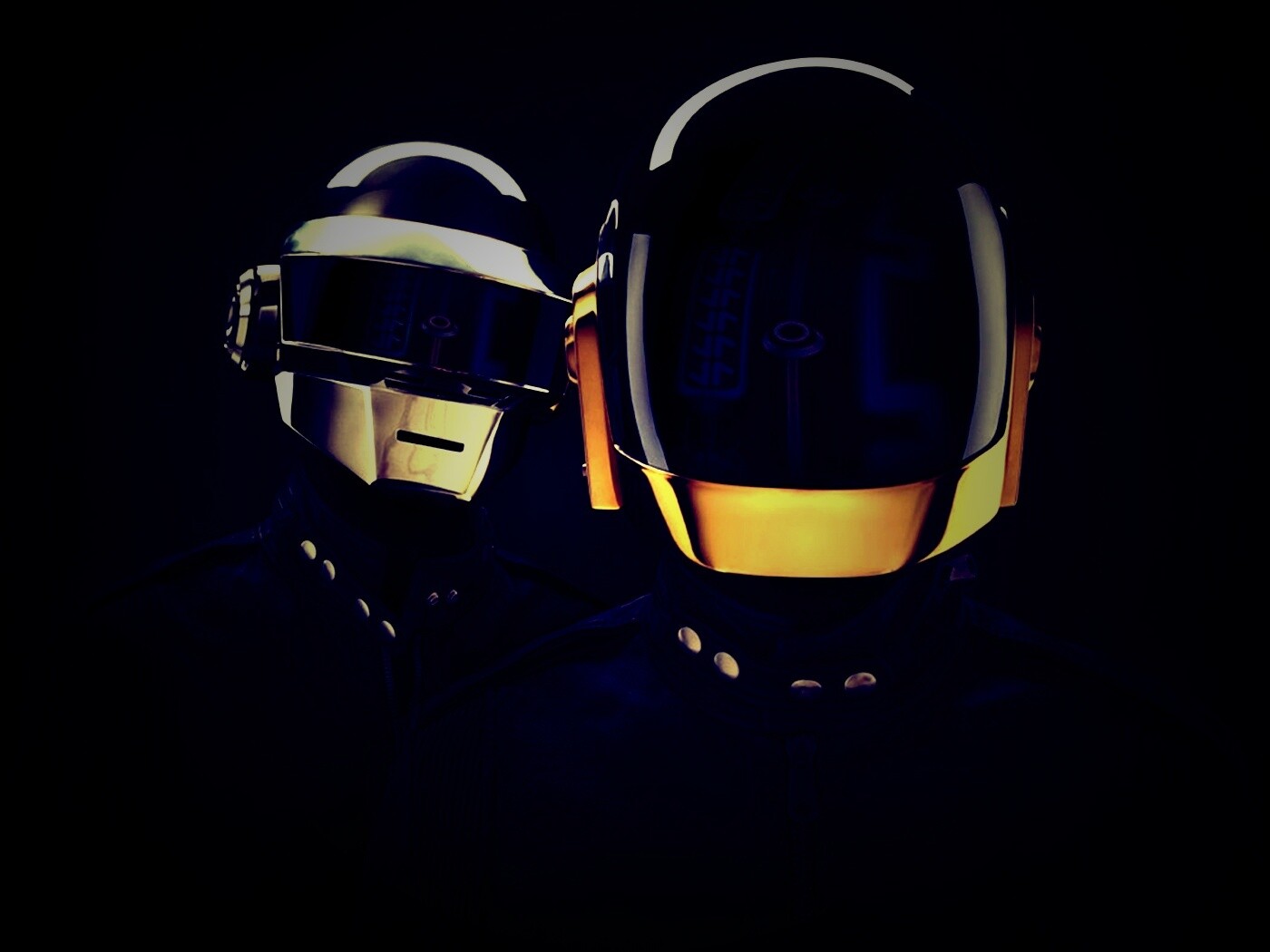 Daft Punk на темном фоне обои