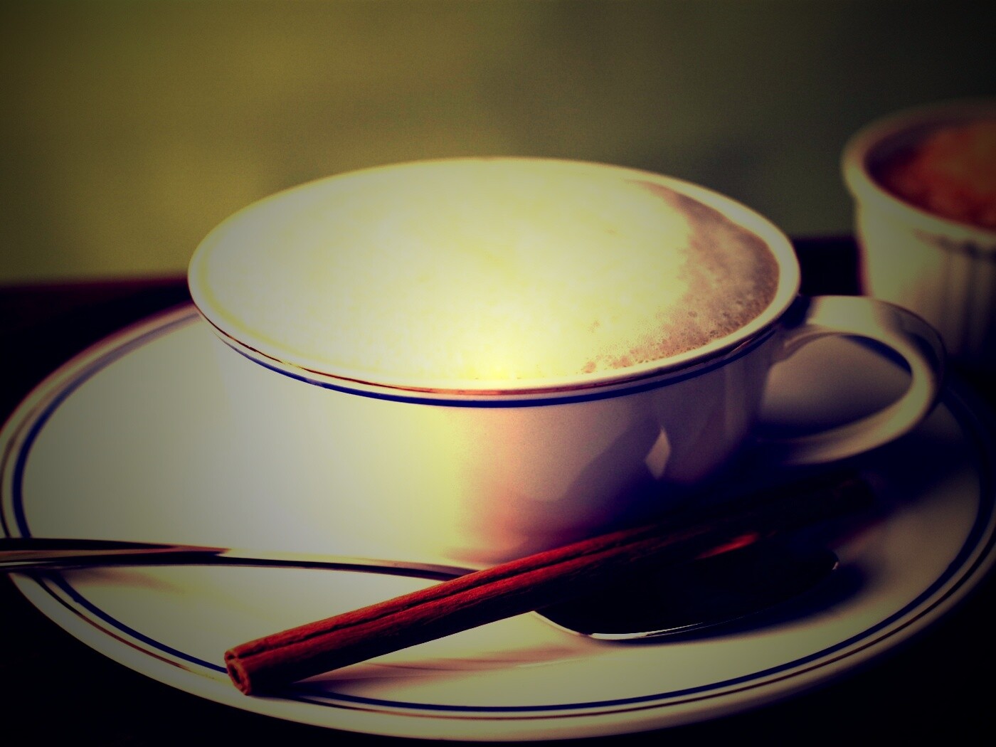 Чашечка кофе с корицей обои