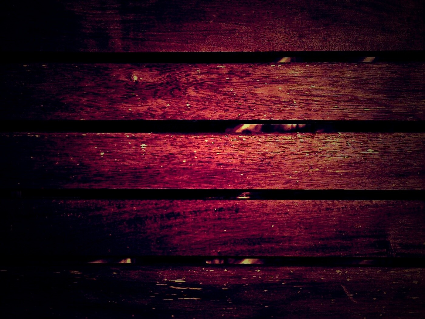 Щели между досок обои