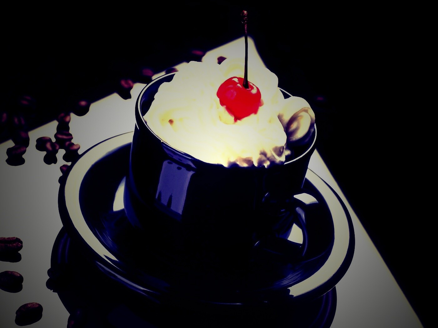 Вишня в креме обои