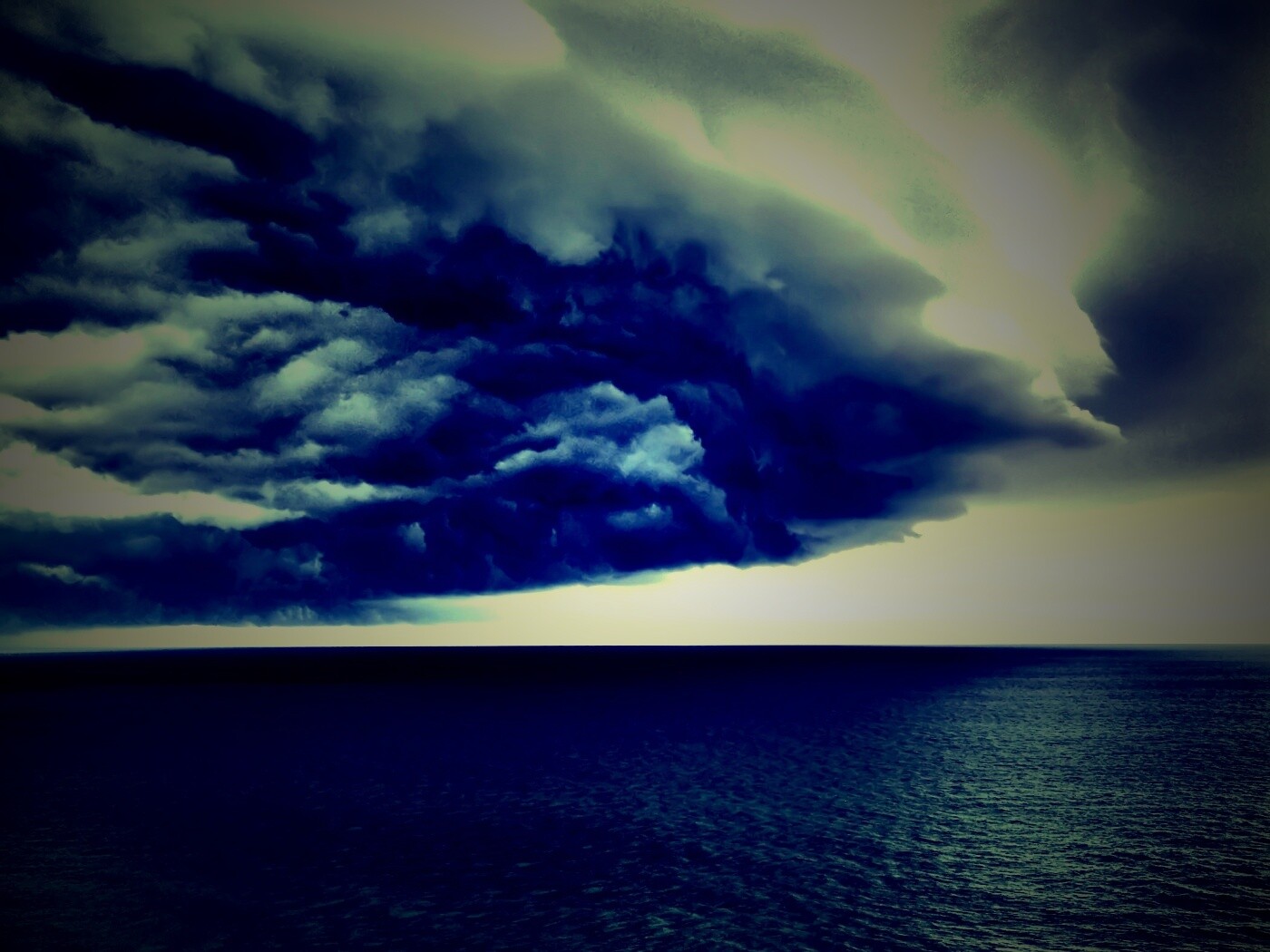 Грозовой фронт обои