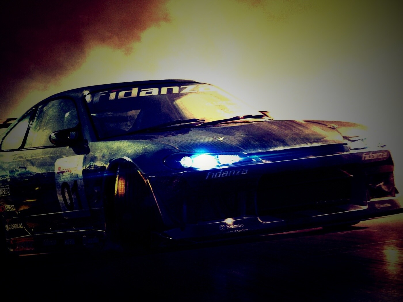 Гоночный автомобиль обои