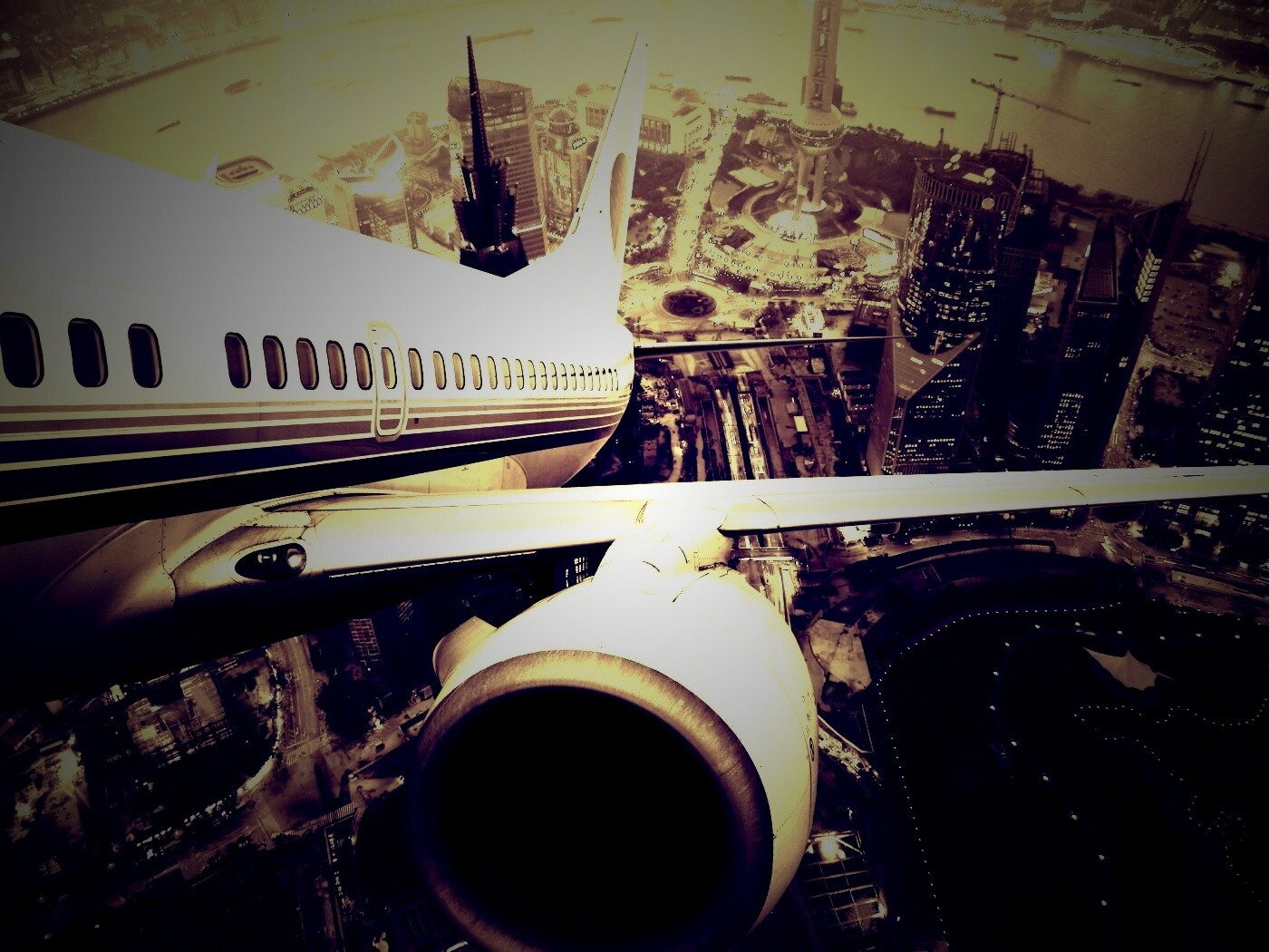 Взлет над городом обои