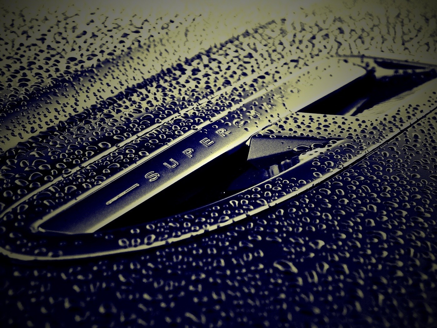 Воздухозаборник автомобиля Ягуар обои