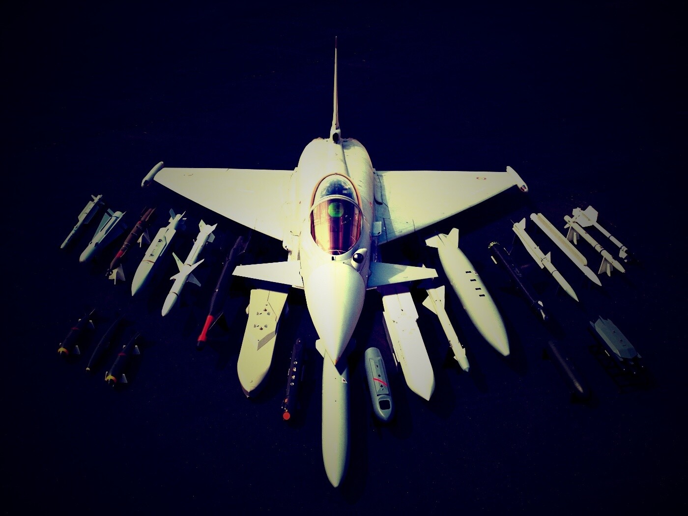 Истребитель и состовляющие обои