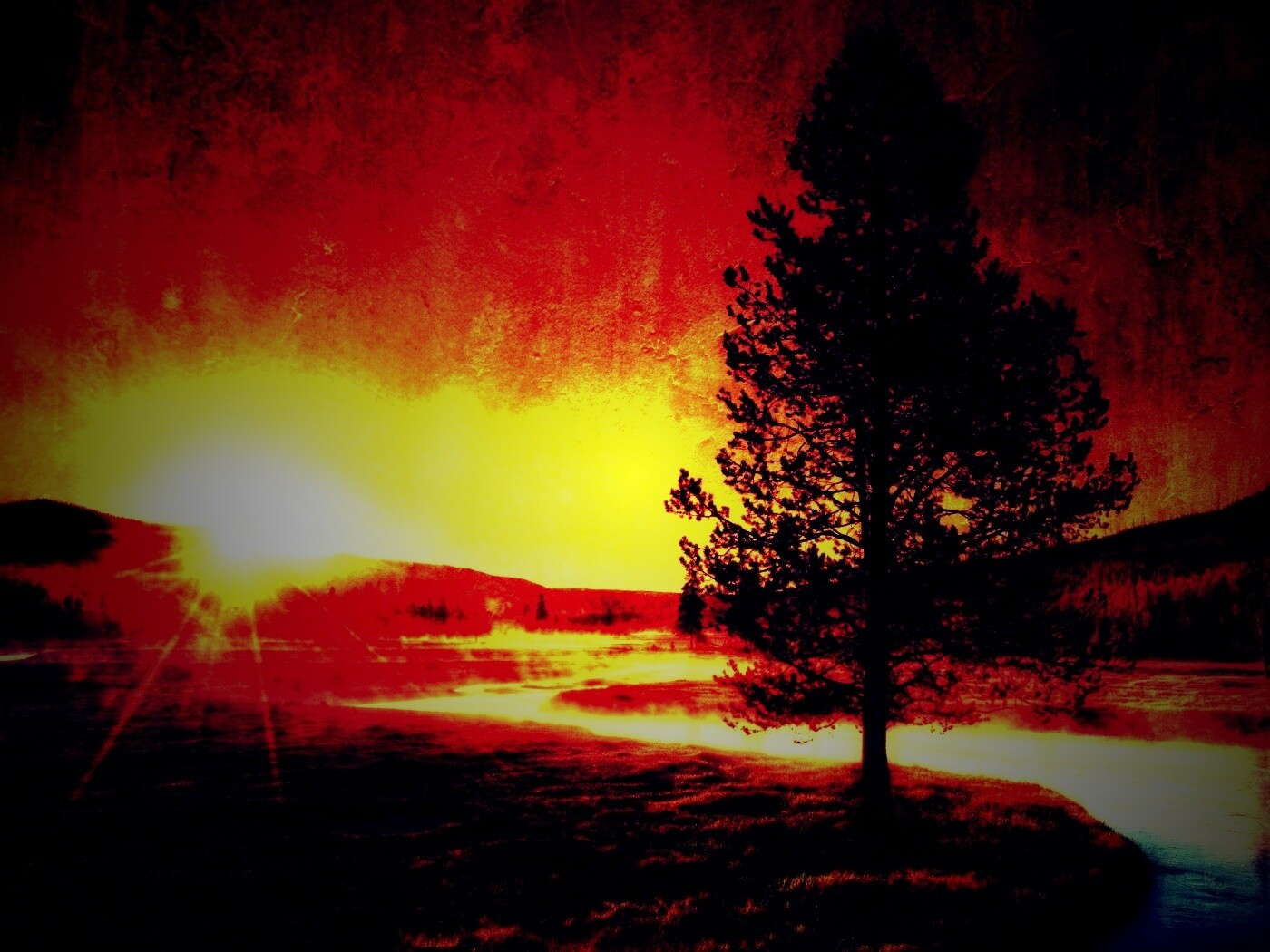 Закат за речкой обои