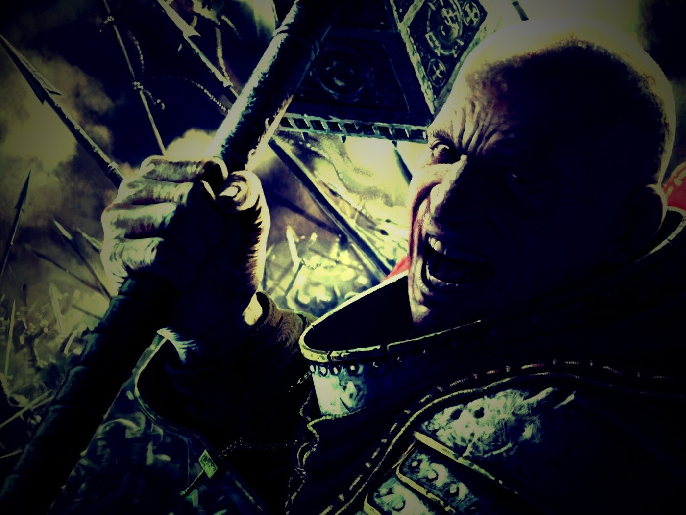 Воин с боевым молотом обои