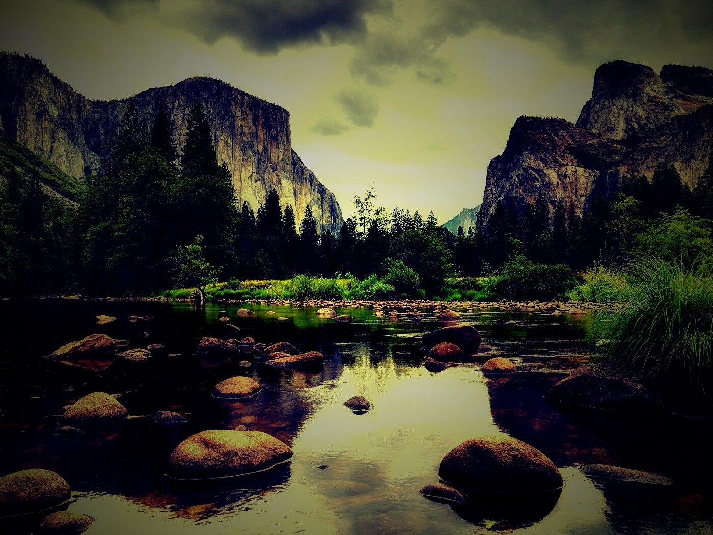 Мелкое русло реки обои