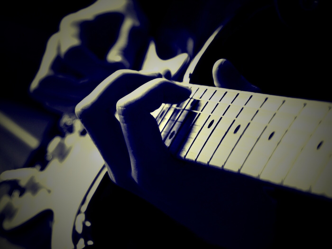 Игра на гитаре обои