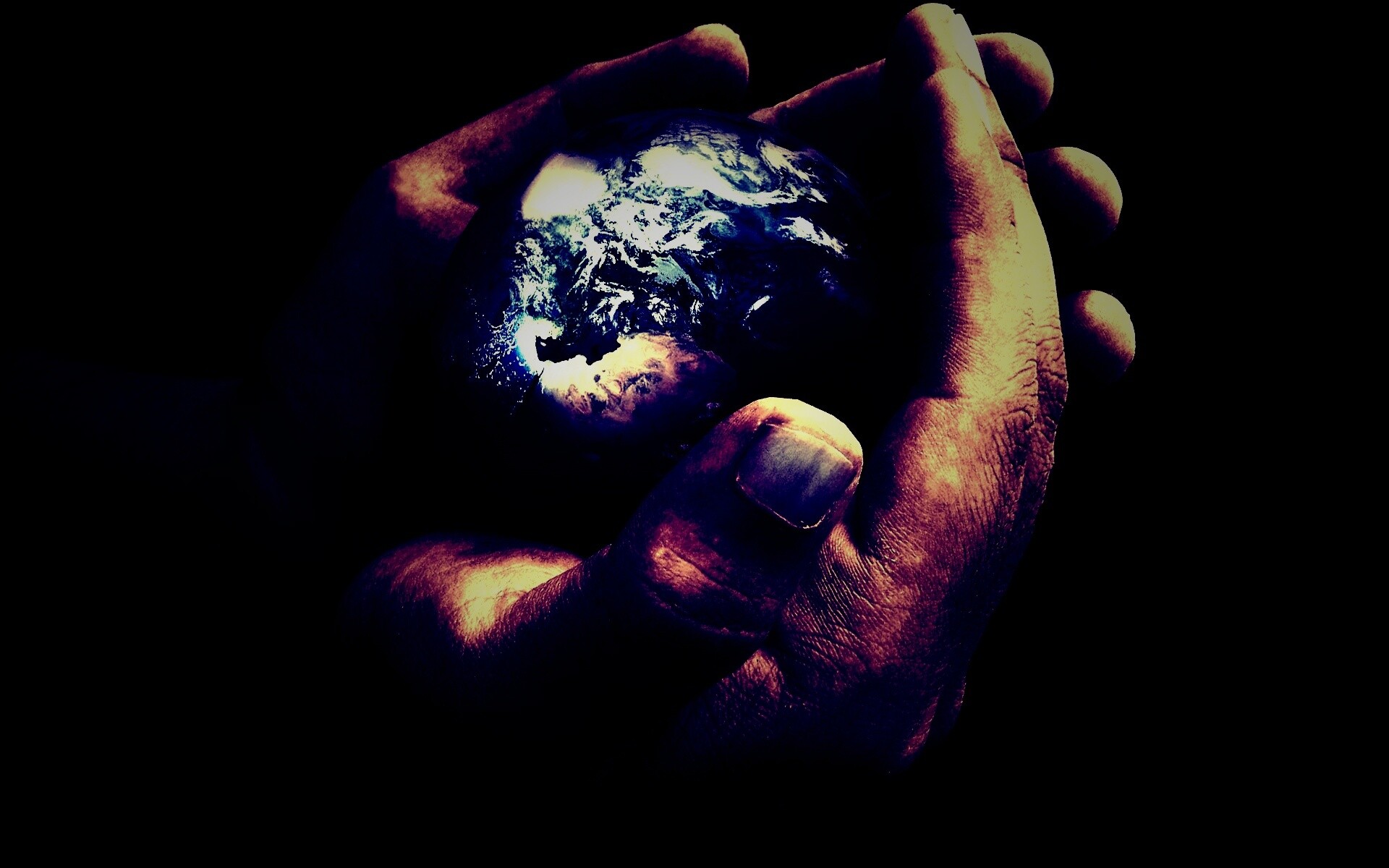 Мир в руках обои