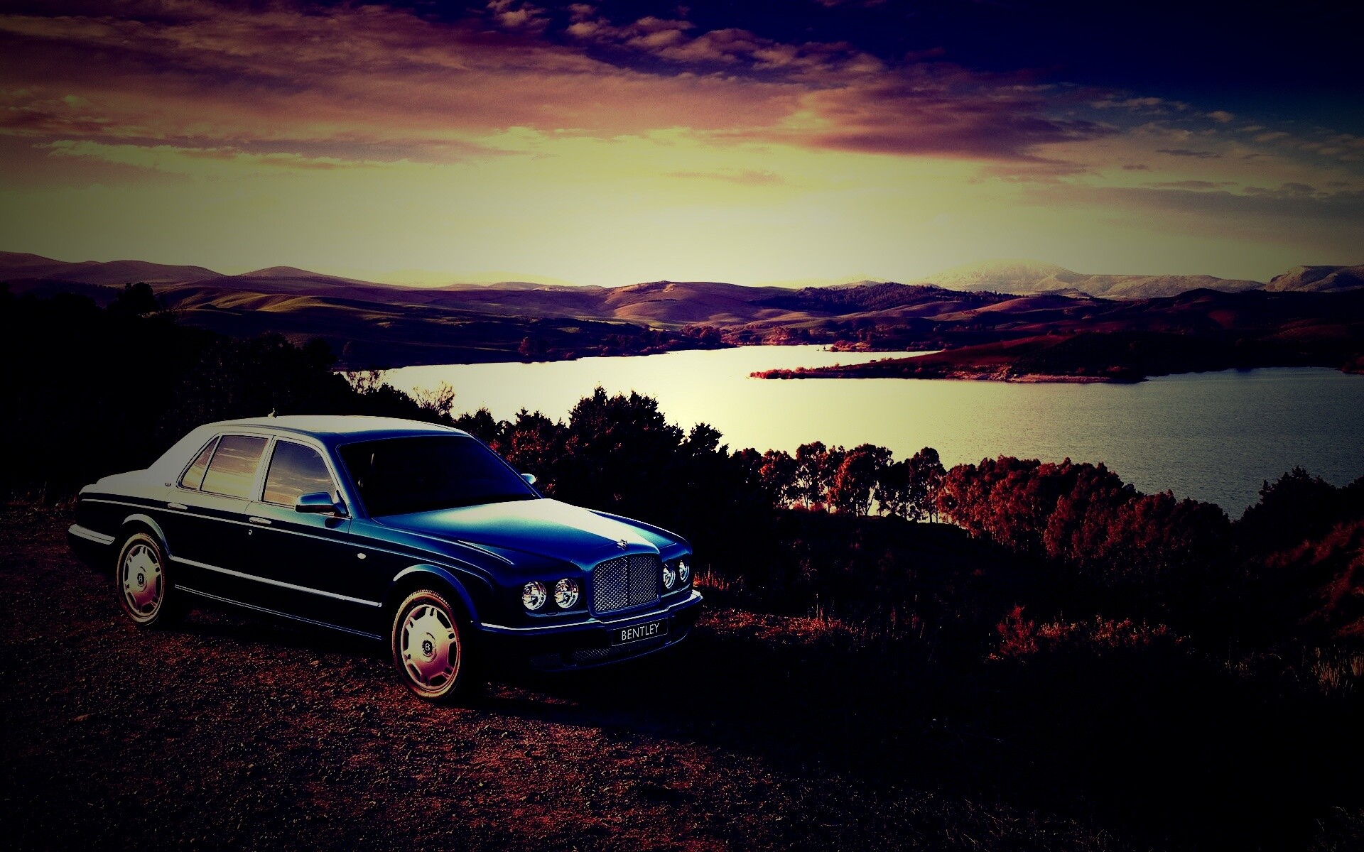 Бентли на природе обои