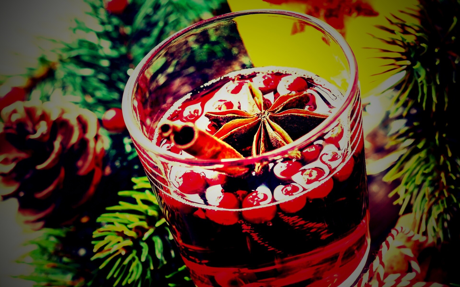 Глинтвейн с палочкой корицы обои