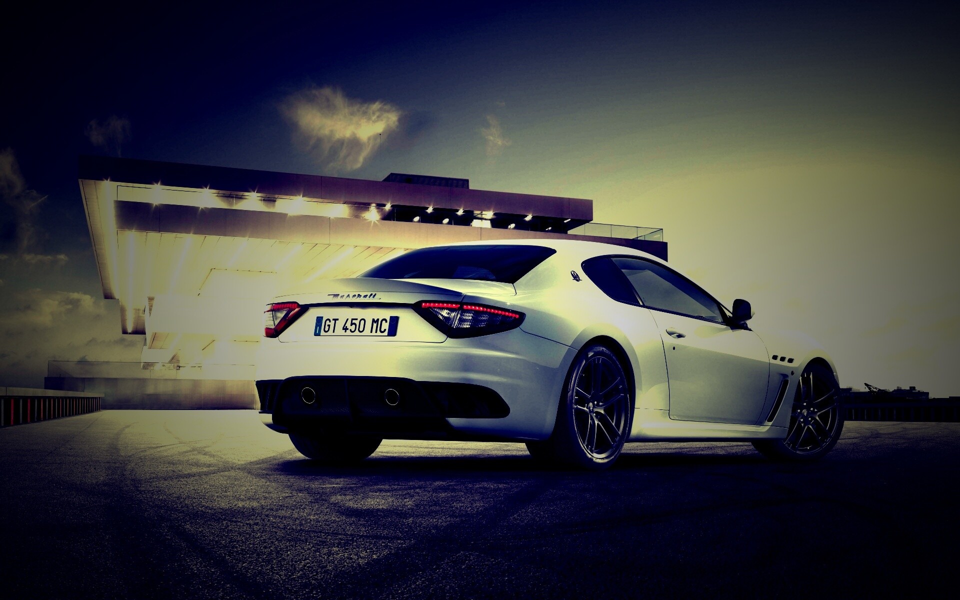 Мазерати обои