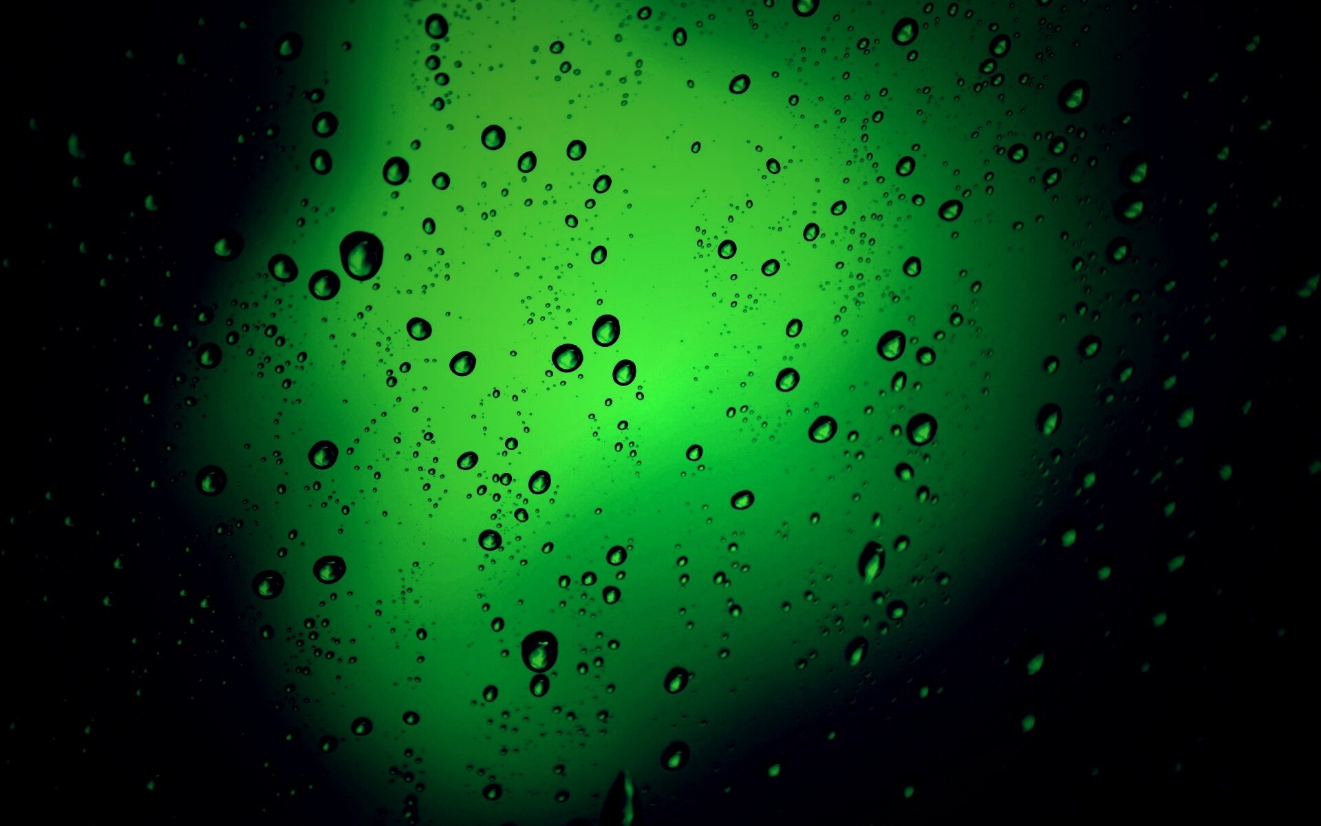 Обои капель дождя на стекле обои