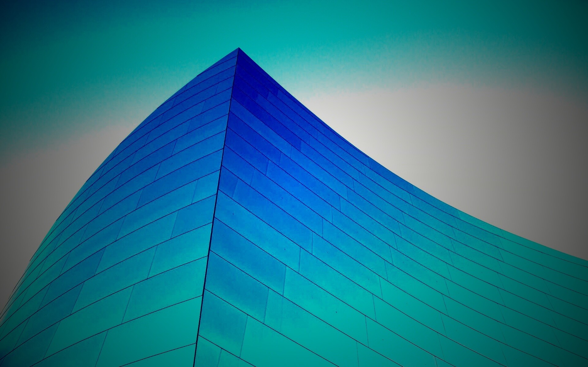 Угол небоскреба обои