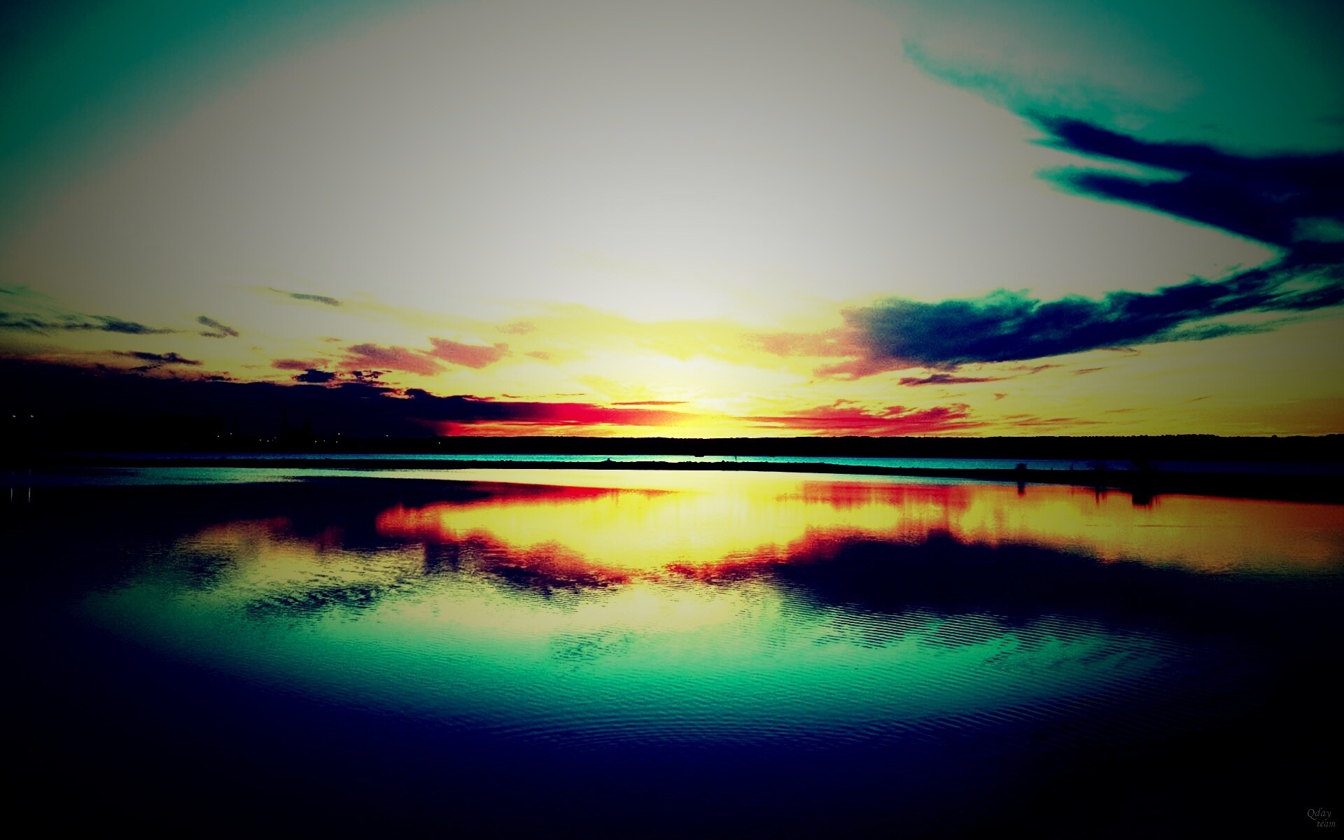 Закат над озером обои