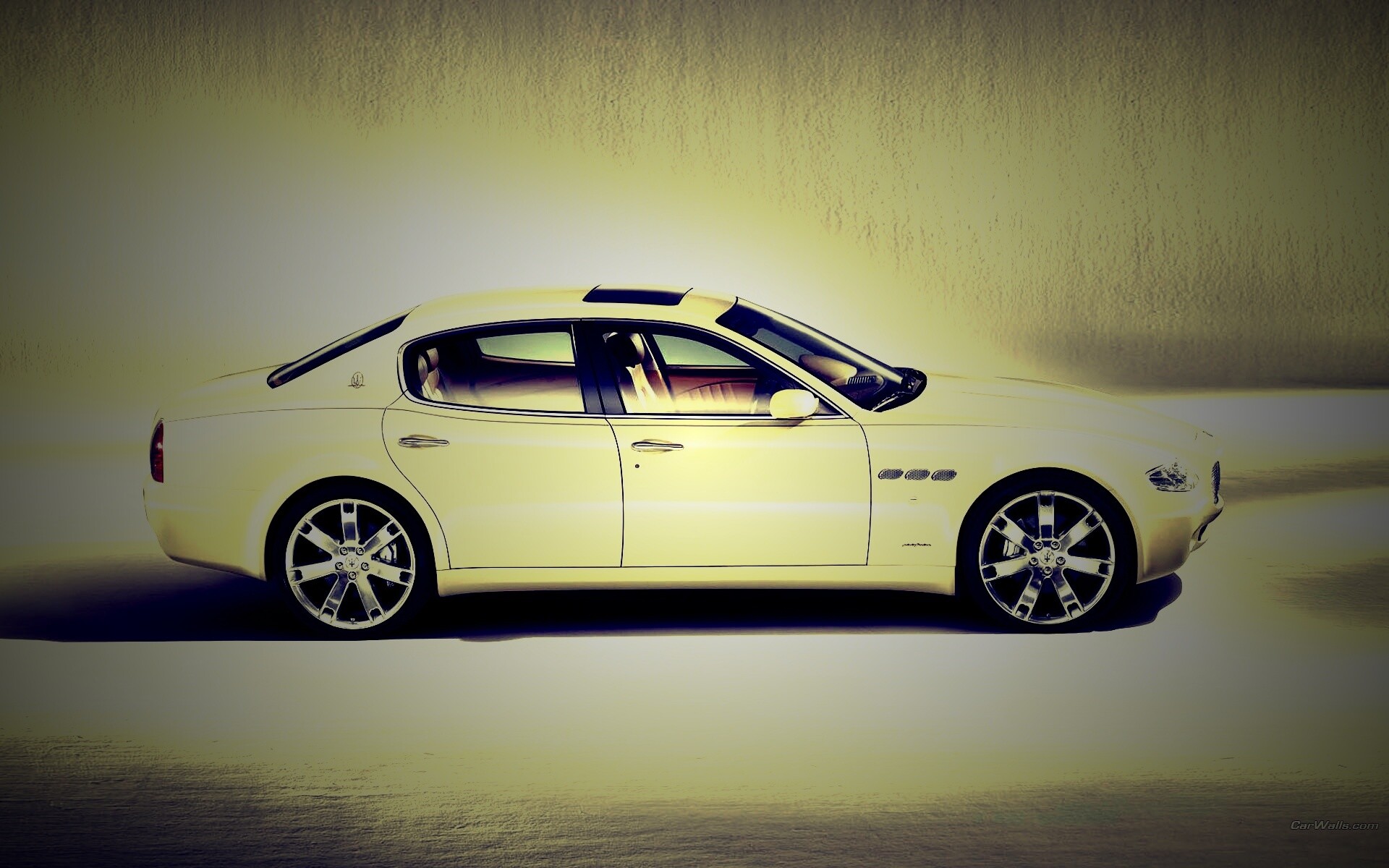 Maserati Quattroporte сбоку обои