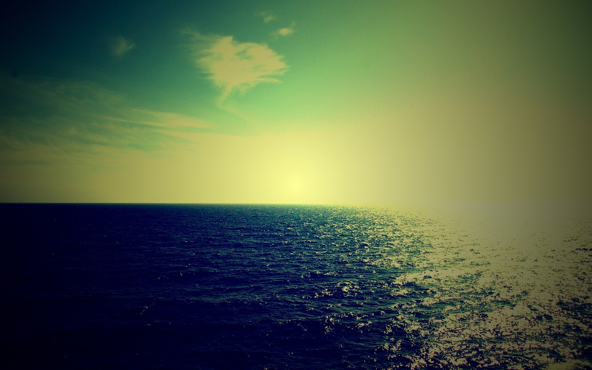 Бескрайнее море обои
