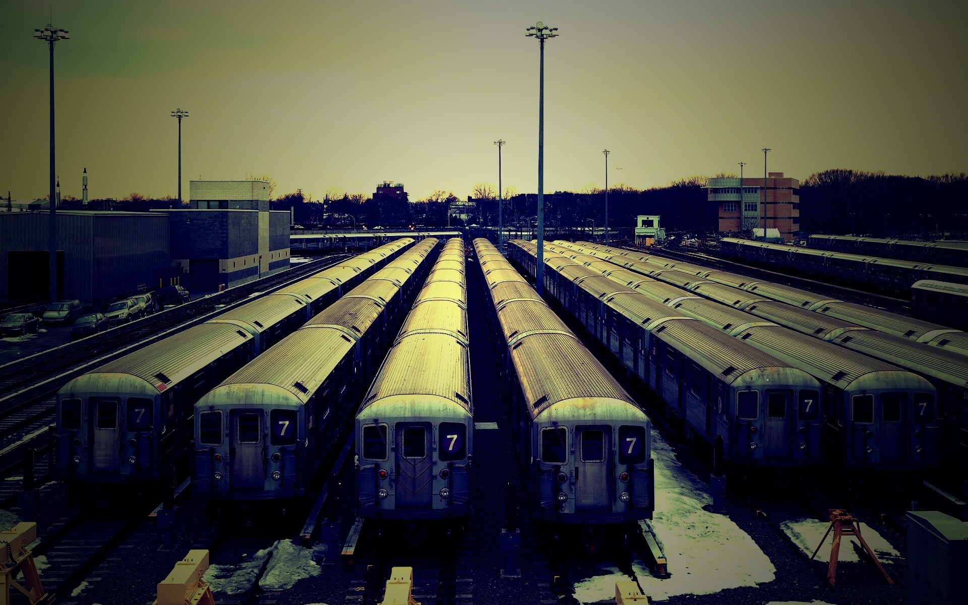 Вагоны метро на стоянке обои