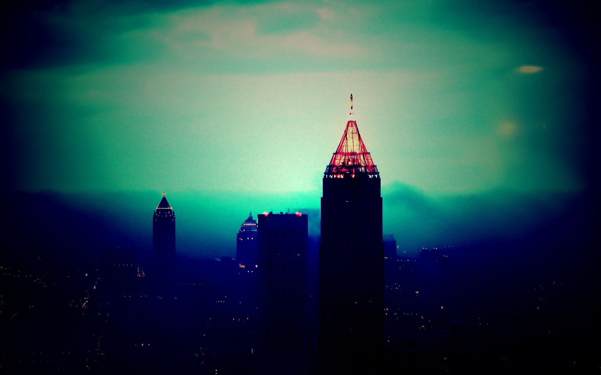 Небоскребы в тумане обои