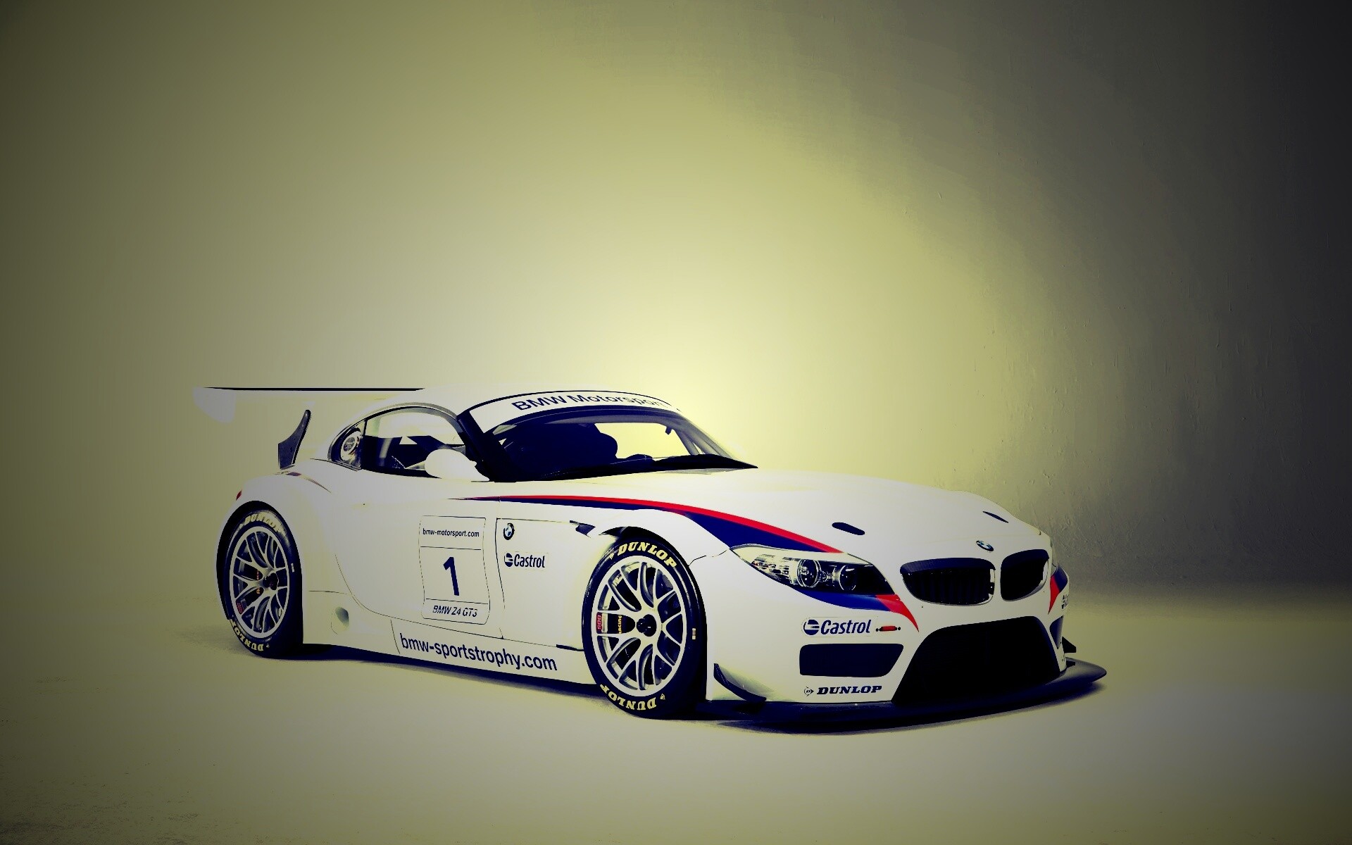 Спорткар БМВ обои