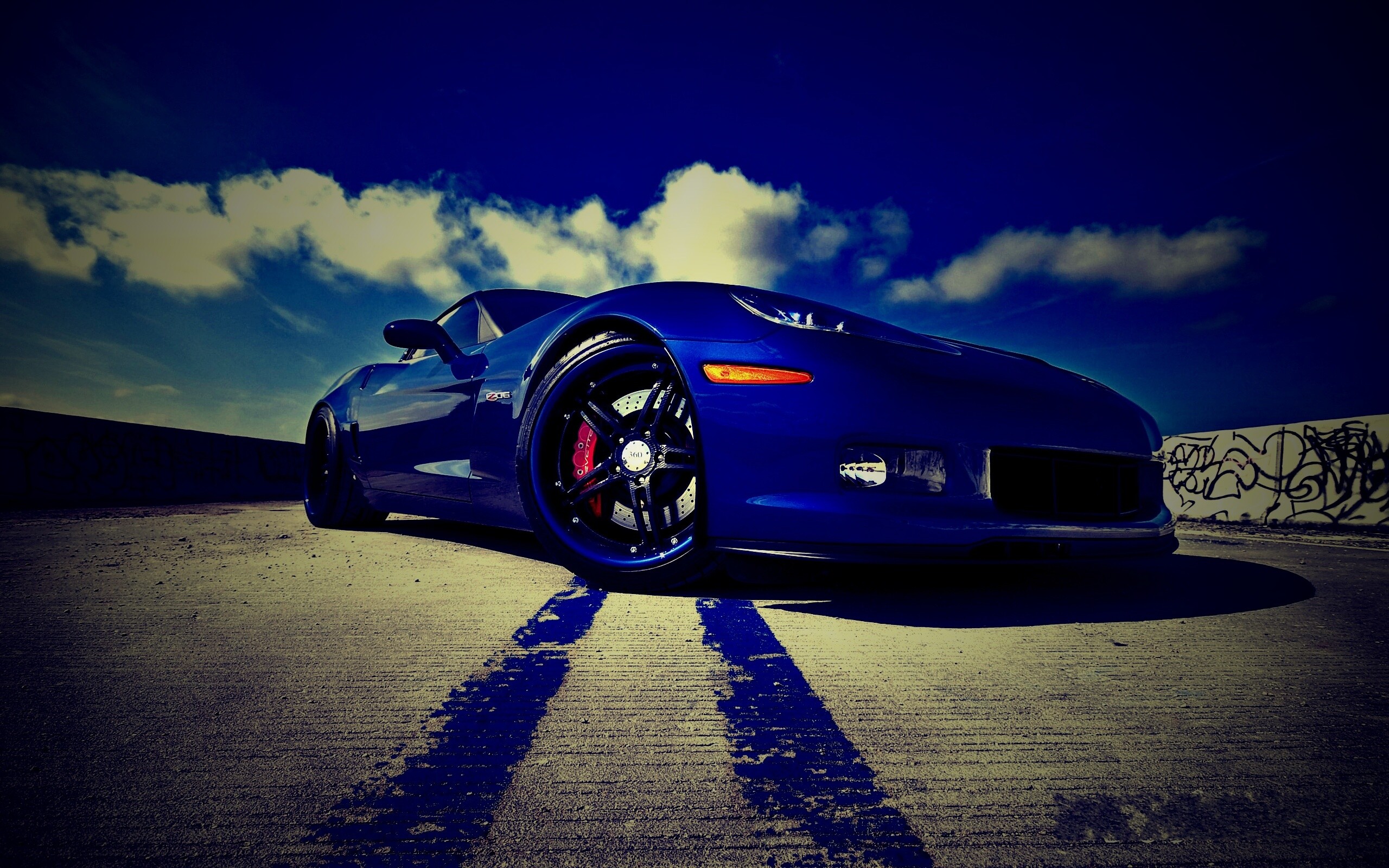 Синий спорткар обои