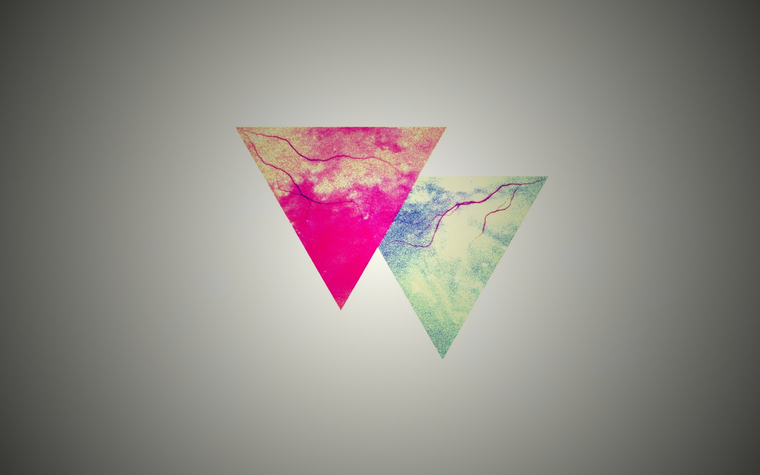 Минималистичные треугольники обои