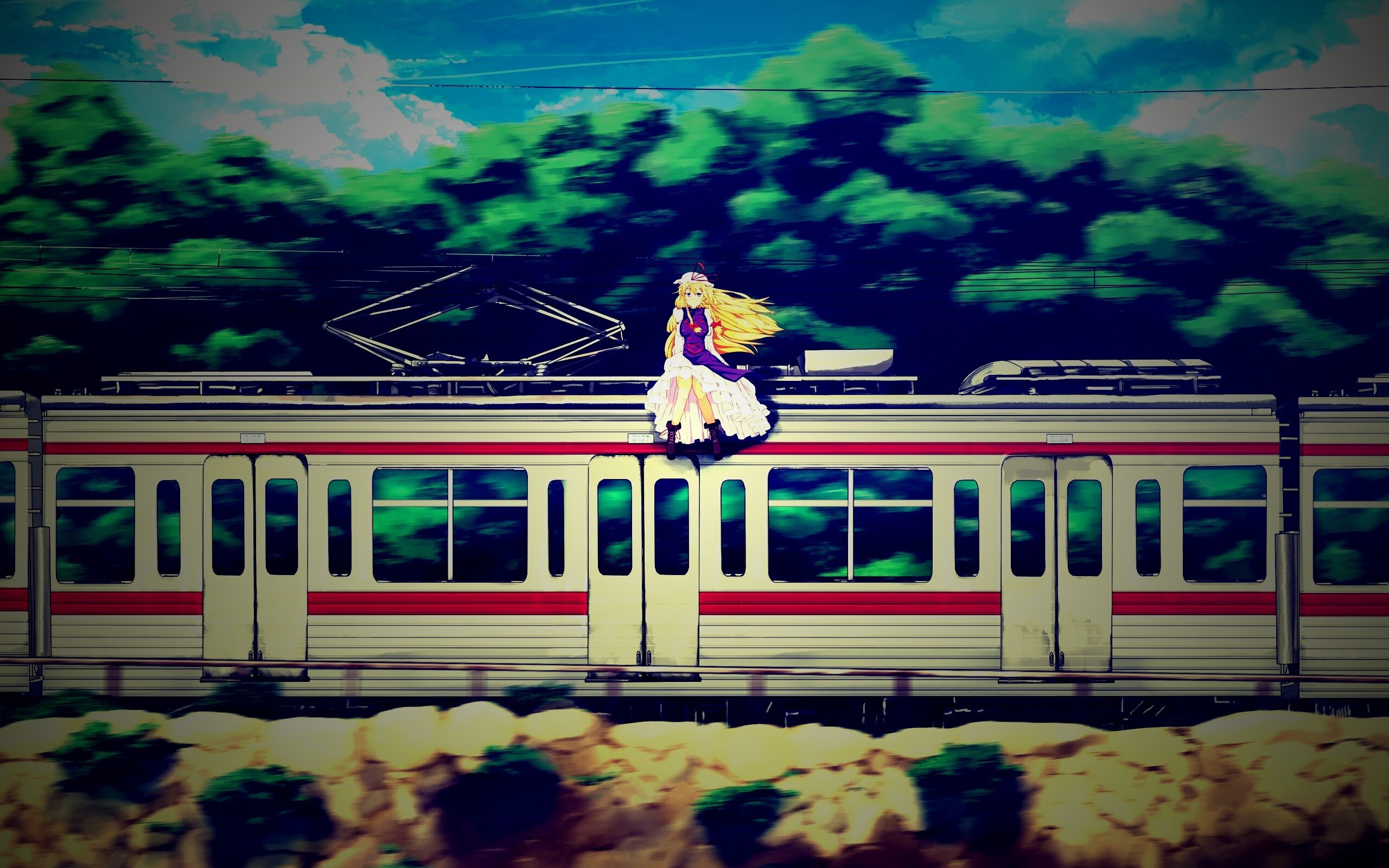 Девушка на крыше поезда обои