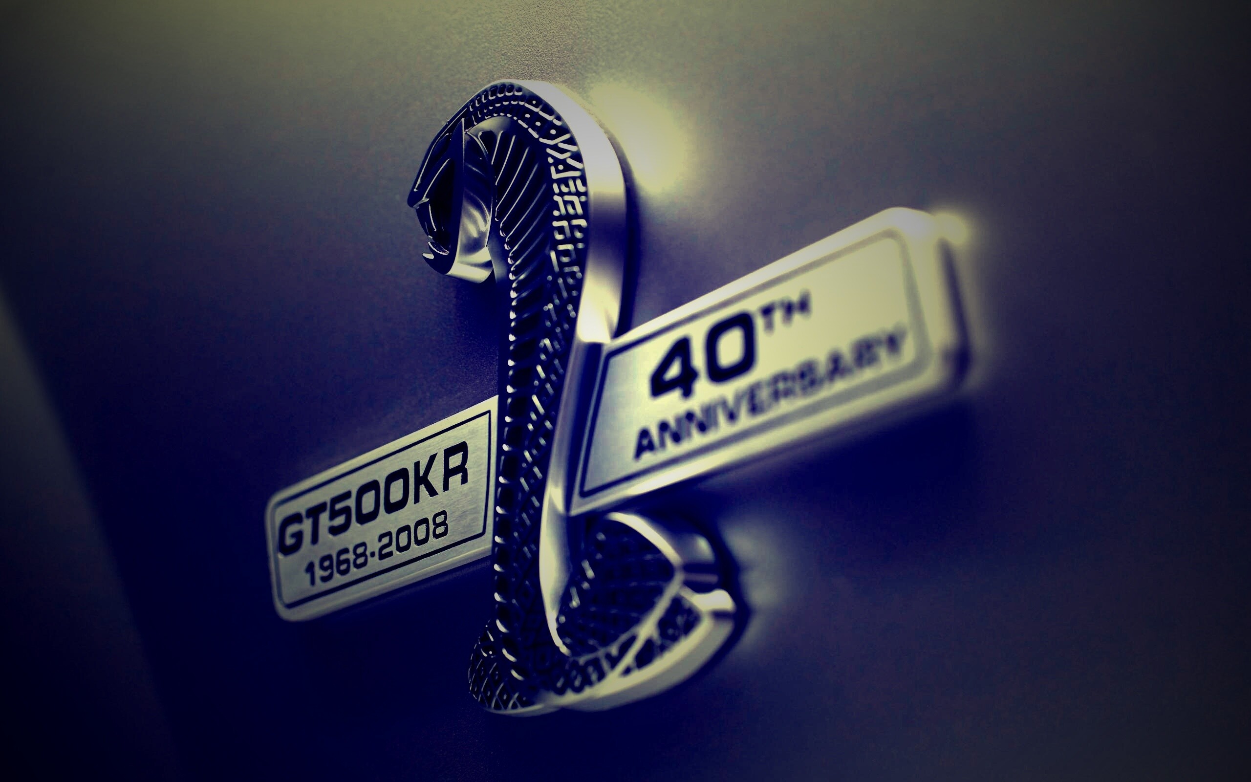 Шильдик Ford Mustang Shelby обои