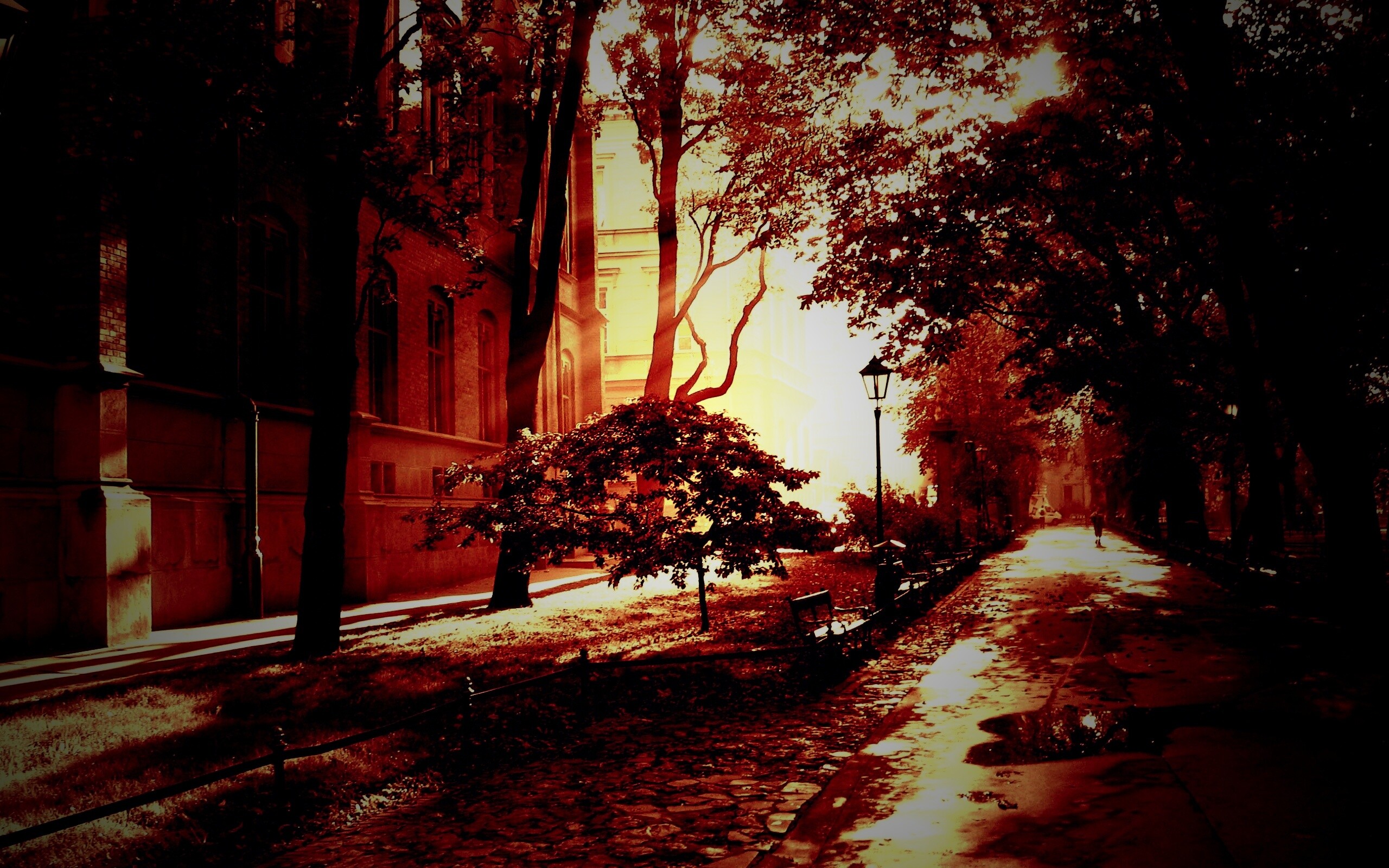 Аллея у здания обои